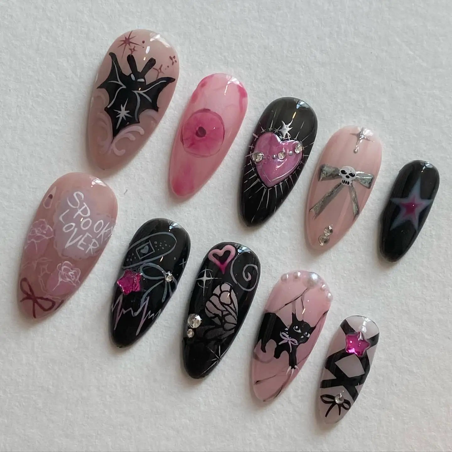 24 Stück süße falsche Nagelflicken, abnehmbare künstliche Nagelspitzen mit Schleifen, Liebesherz, Perlendesign, rosa Mandel, koreanisches Aufdrücken des Nagels