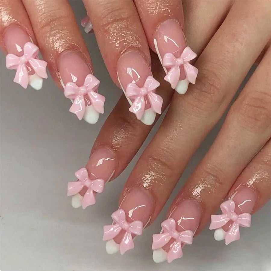 24 Stück süße falsche Nagelflicken, abnehmbare künstliche Nagelspitzen mit Schleifen, Liebesherz, Perlendesign, rosa Mandel, koreanisches Aufdrücken des Nagels